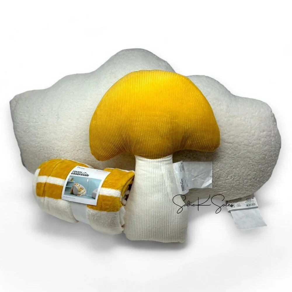 Target Room Essentials Faux Shearling Oversized Decorative Pillow‎ Cloud Ivory
